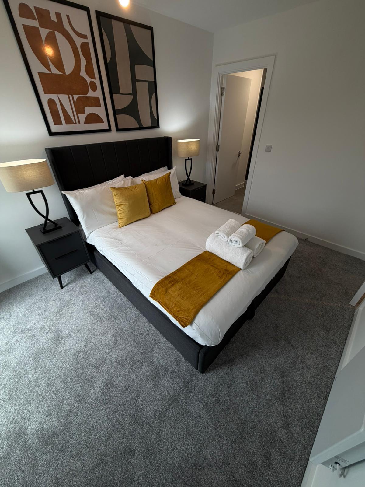 Berkeley Square Apartments